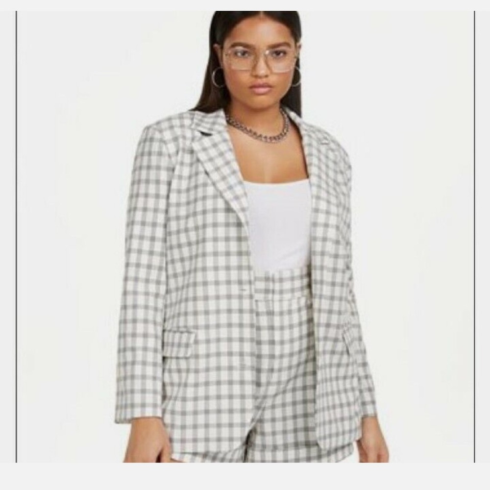 Danielle Bernstein Blazer